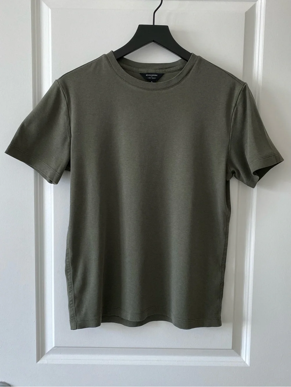Banana Republic Luxe Touch tshirt Sz S military green